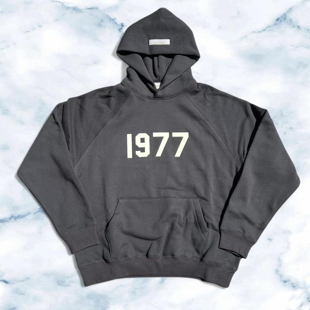 Essentials hoodie 1977 size XXL
